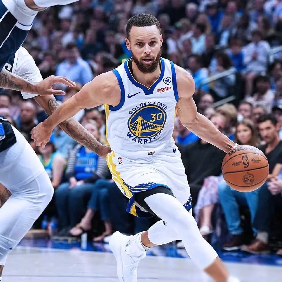 国际比赛日CBA季后赛焦点战，明尼苏达森林狼主帅复盘，赛场秩序良好，训练强度明显提升的简单介绍